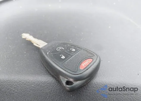 2017 Jeep Compass Latitude 4X4 from USA, damaged, VIN 1C4NJDEB1HD204783